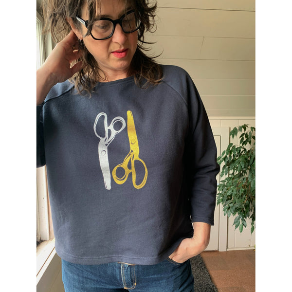 Alex Sweatshirt - 'Scissors' - Charcoal
