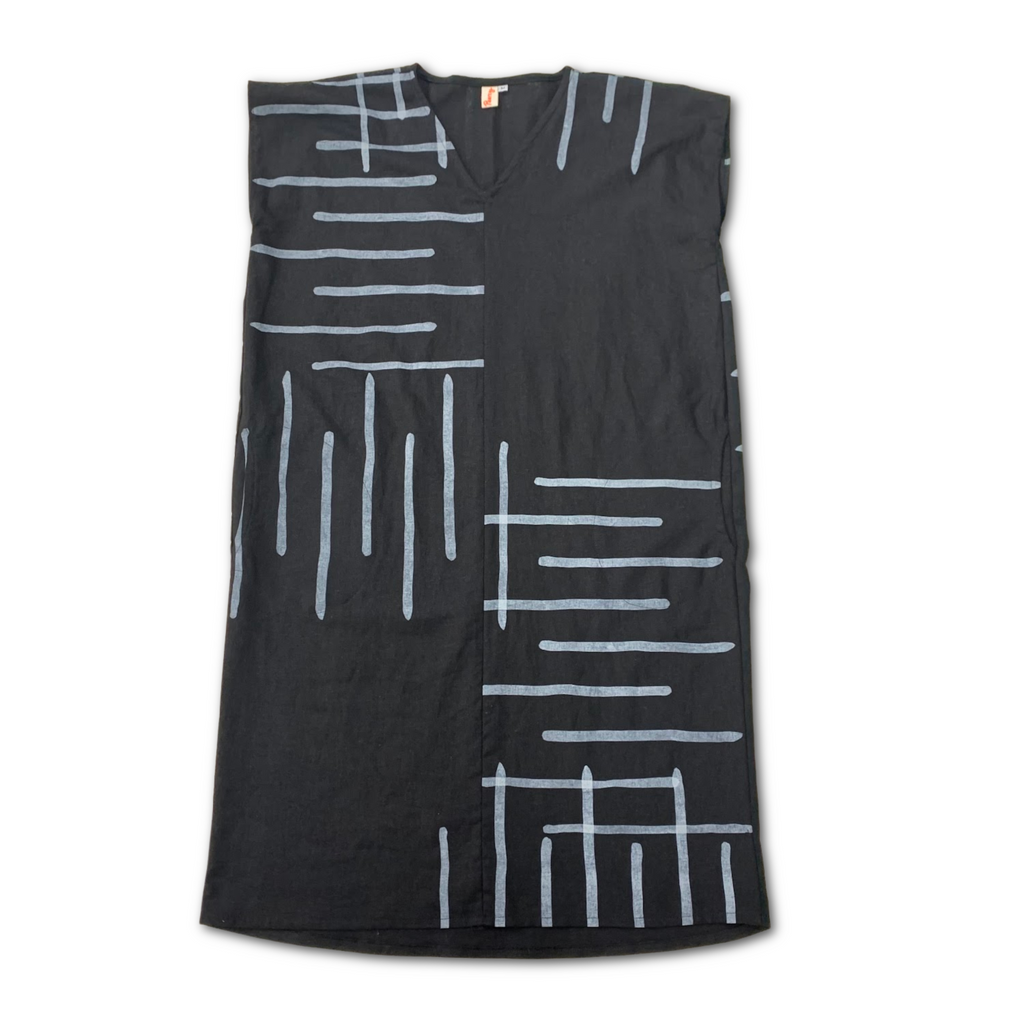 Vida Dress - Lines - Ready to Ship - Sizes Medium & 2XL Rebecca Pearcy Vida Dress - Lines - Ready to Ship - Sizes Medium & 2XL Rebecca Pearcy